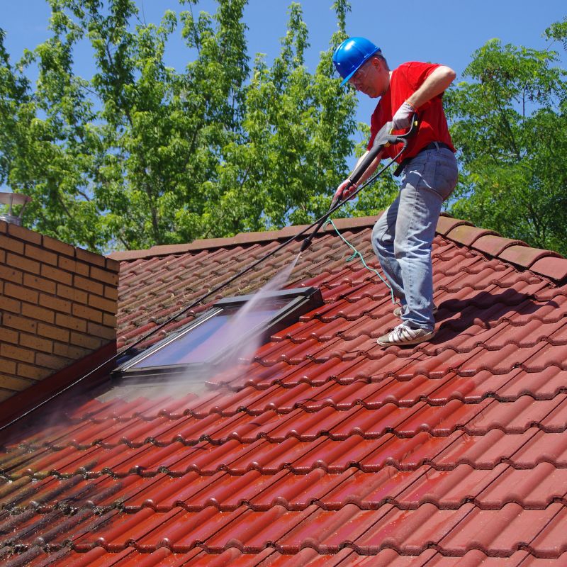 RESIDENTIAL WINDOW CLEANING